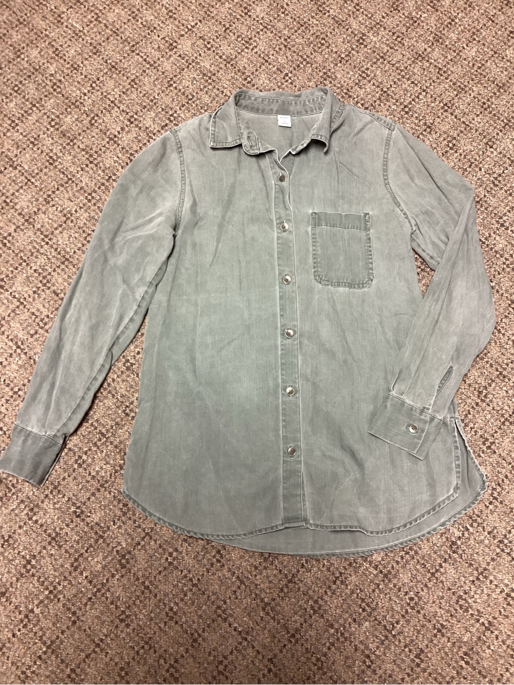 Old Navy Textured Washed Sage Green Button-Up Shirt * Size XS